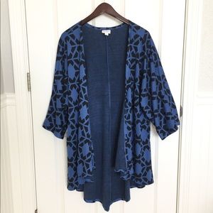 Lularoe Lindsay Kimono -Size Large